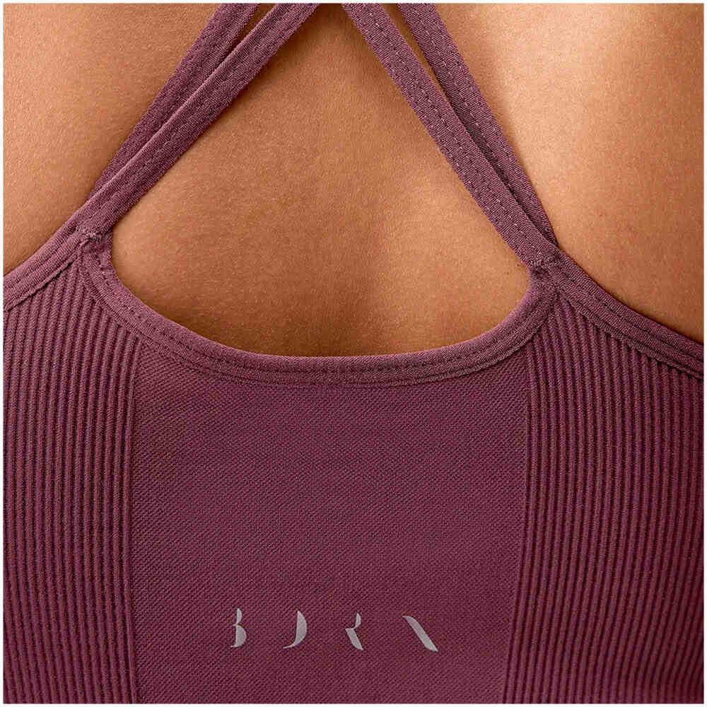 Born Living Yoga Sujetador Yoga Top Naia 03