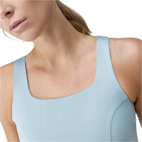 Born Living Yoga sujetadores deportivos Godo vista detalle