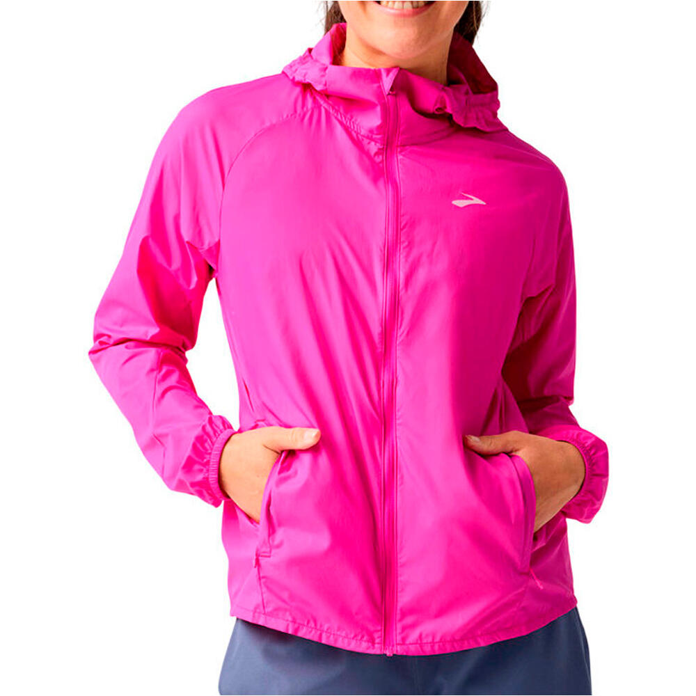 Brooks CHAQUETA RUNNING MUJER Canopy Packable Jacket vista frontal