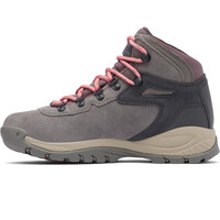 Columbia bota trekking mujer NEWTON RIDGE PLUS WATERPROOF AMPED vista superior