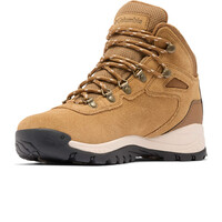 Columbia bota trekking mujer NEWTON RIDGE PLUS WATERPROOF AMPED vista superior