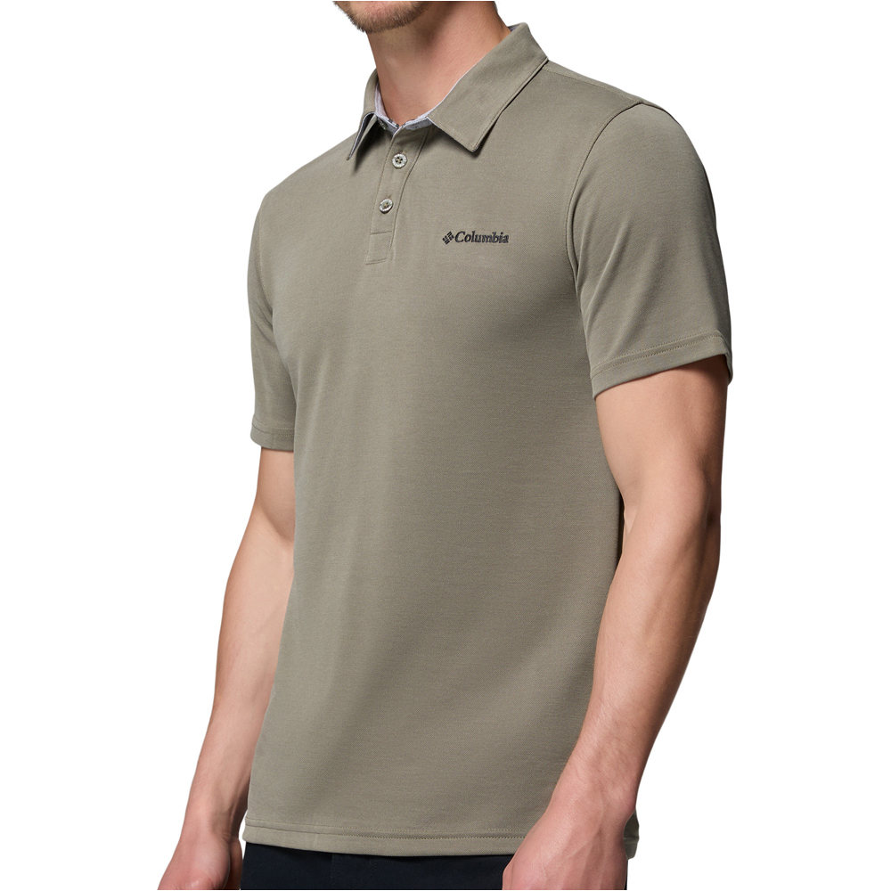 Columbia camiseta montaña manga corta hombre Nelson Point Polo vista detalle