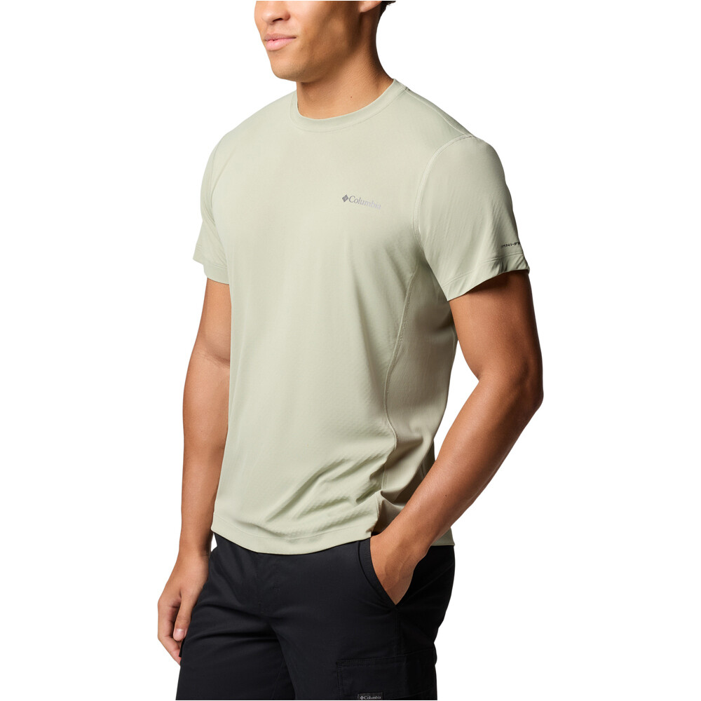 Columbia camiseta montaña manga corta hombre Zero Rules  Light SS Crew vista detalle