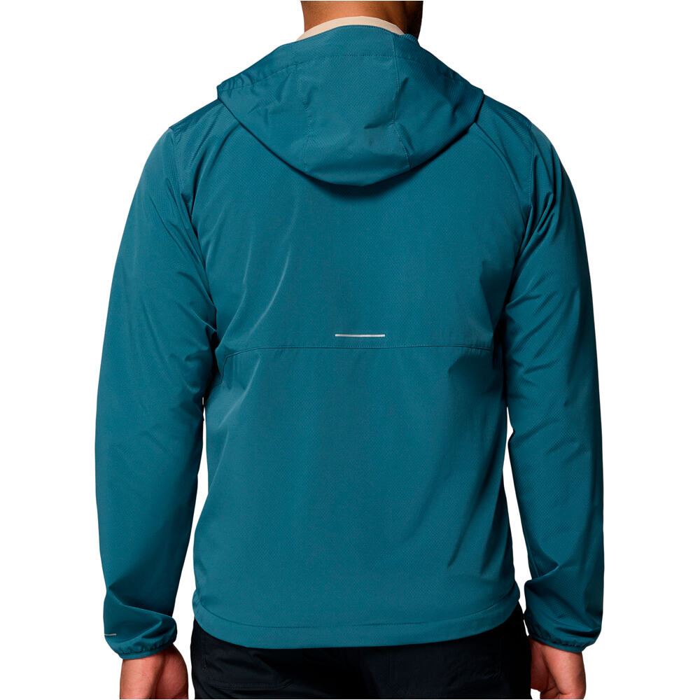 Columbia chaqueta softshell hombre Tall Heights  III Hooded Softshell vista trasera