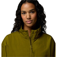 Columbia chaqueta softshell mujer Paracutie Cropped Cargo Windbreaker 04