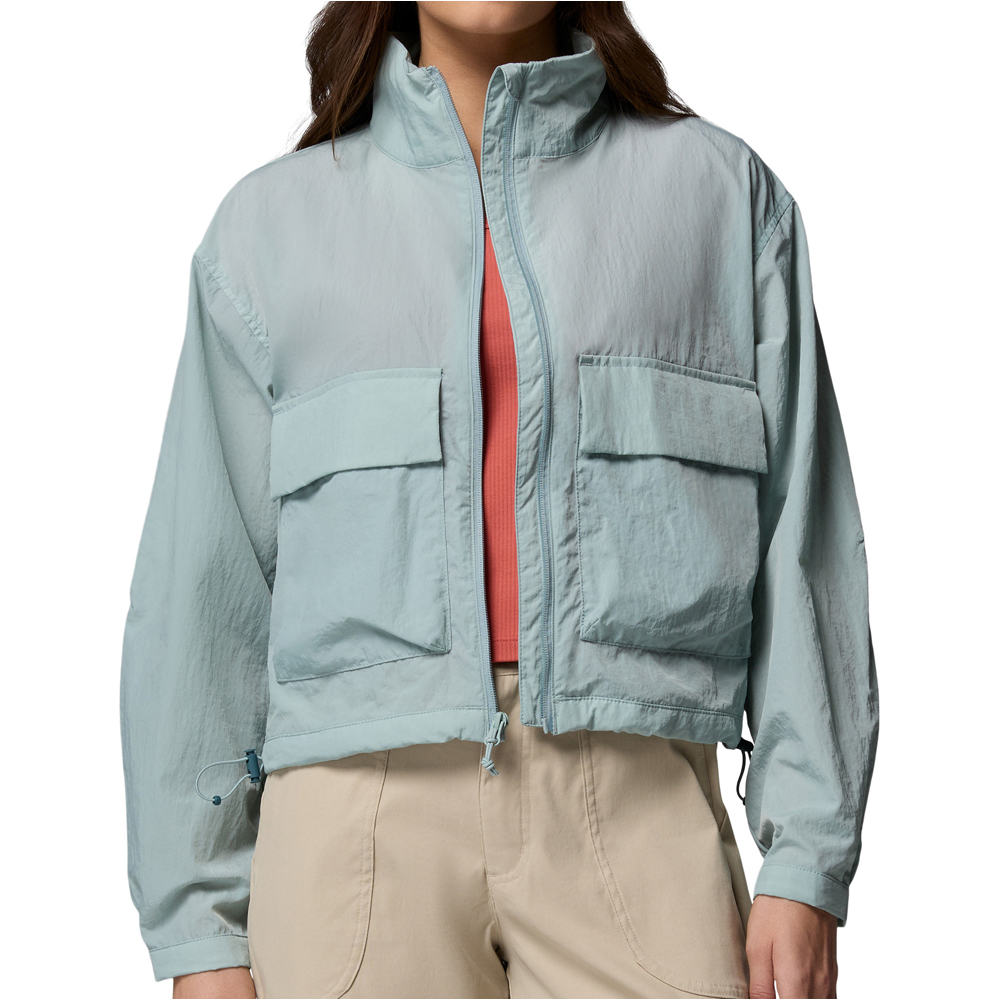 Columbia chaqueta softshell mujer Paracutie Cropped Cargo Windbreaker vista detalle
