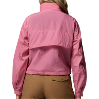 Columbia chaqueta softshell mujer Paracutie Cropped Cargo Windbreaker vista trasera