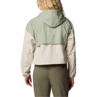 Columbia chaqueta softshell mujer Spire Valley Cropped Windbreaker vista trasera