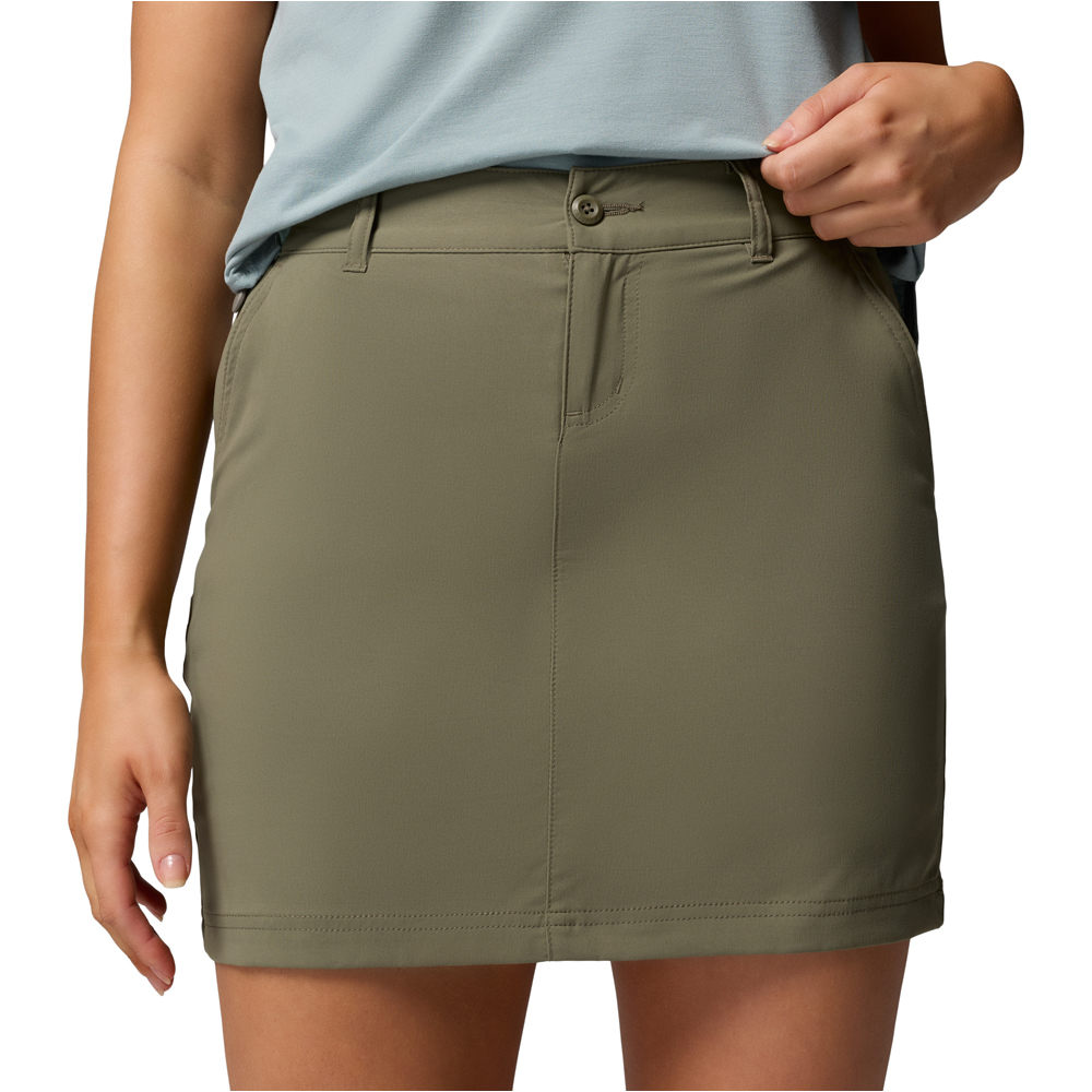 Columbia pantalón corto montaña mujer Leslie Falls II Skort 03