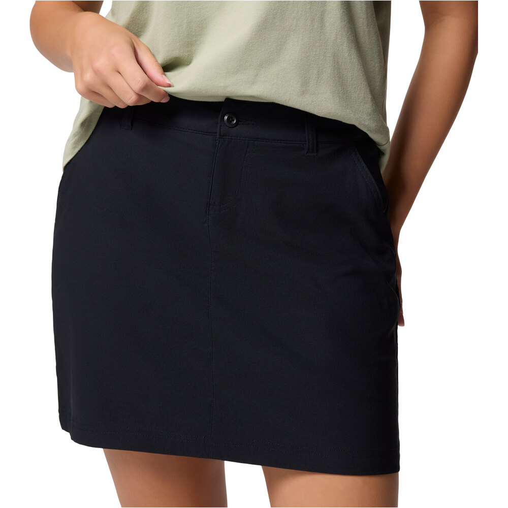 Columbia pantalón corto montaña mujer Leslie Falls II Skort vista frontal