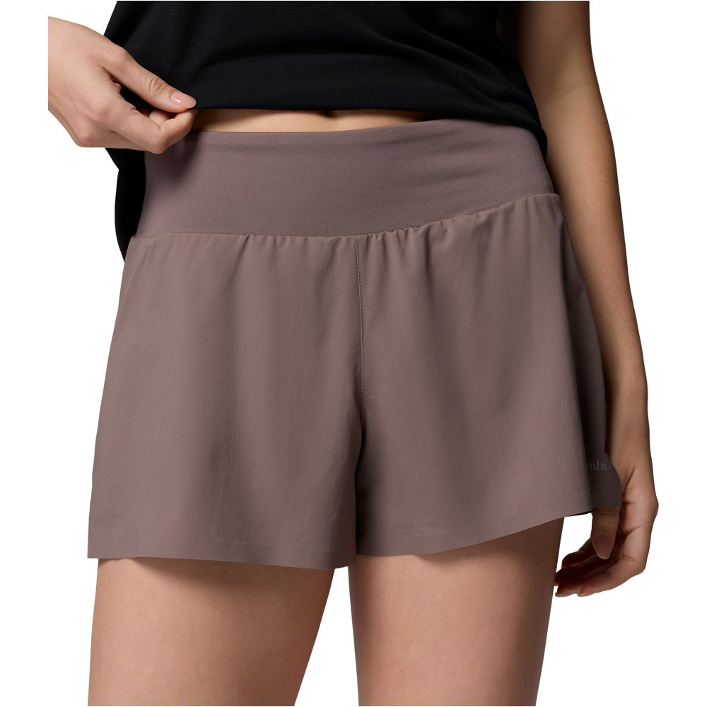 Columbia pantalón corto montaña mujer Stealth Spring Short 03