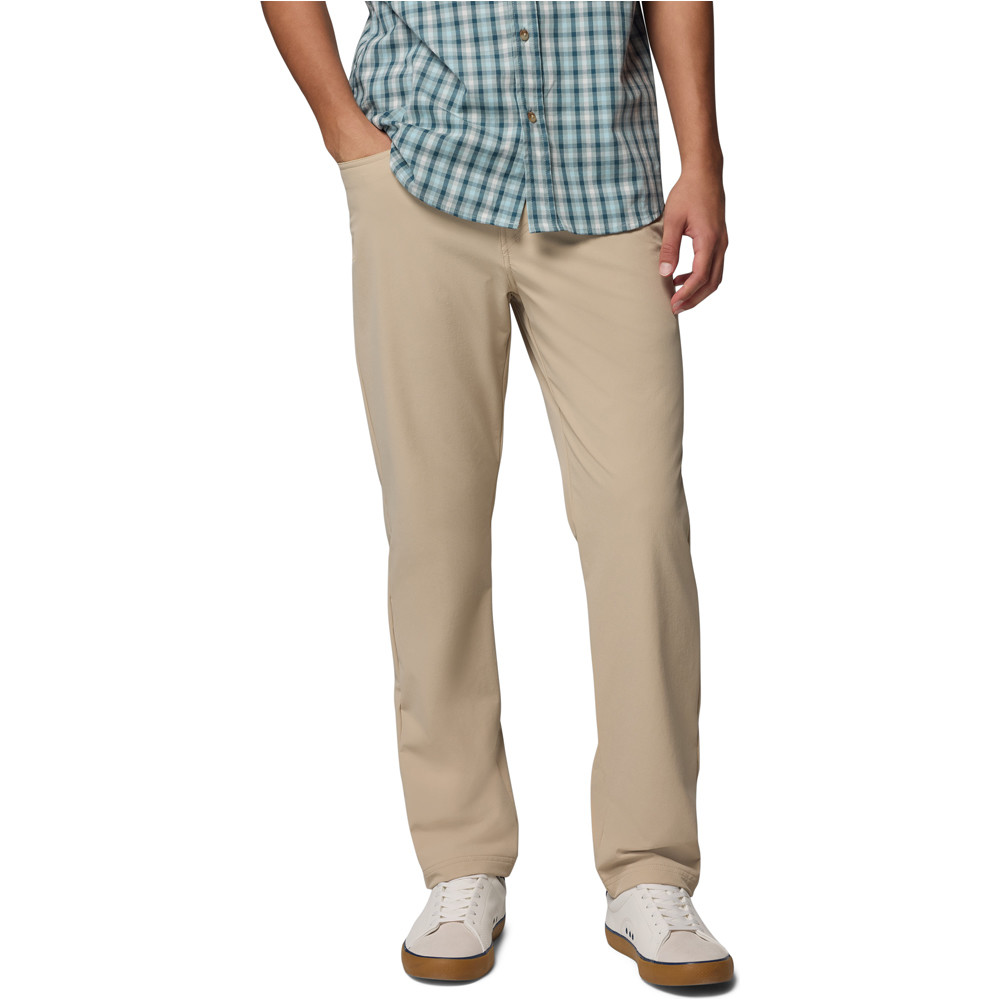 Columbia pantalón hombre ROC Tech 5 Pocket Pant vista frontal