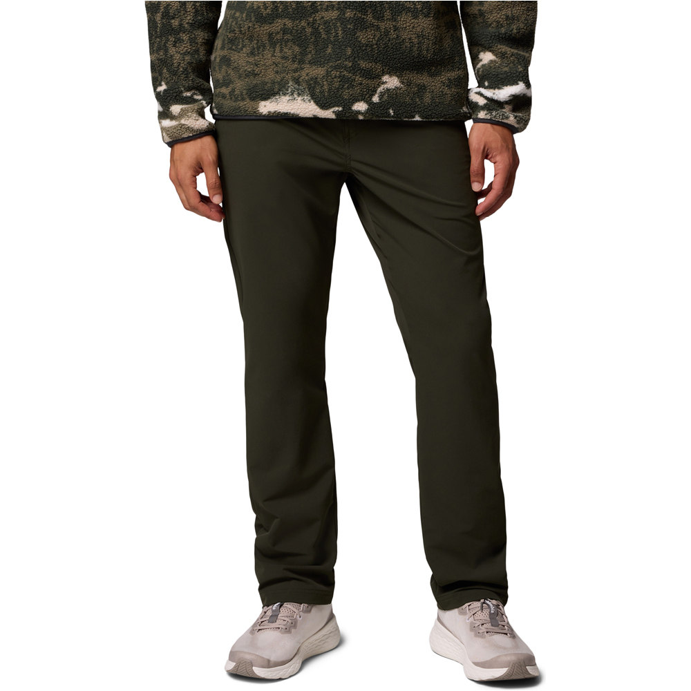 Columbia pantalón hombre ROC Tech Chino Pant vista frontal