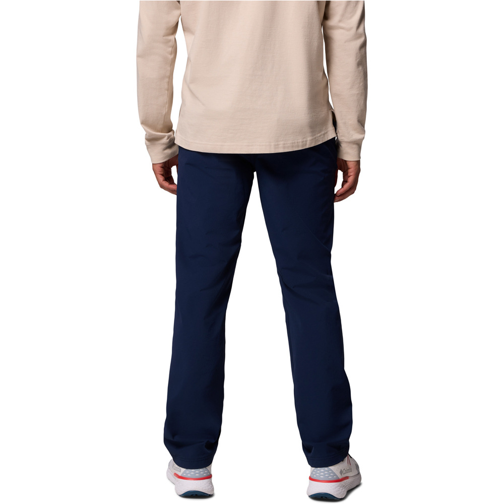 Columbia pantalón hombre ROC Tech Chino Pant vista trasera