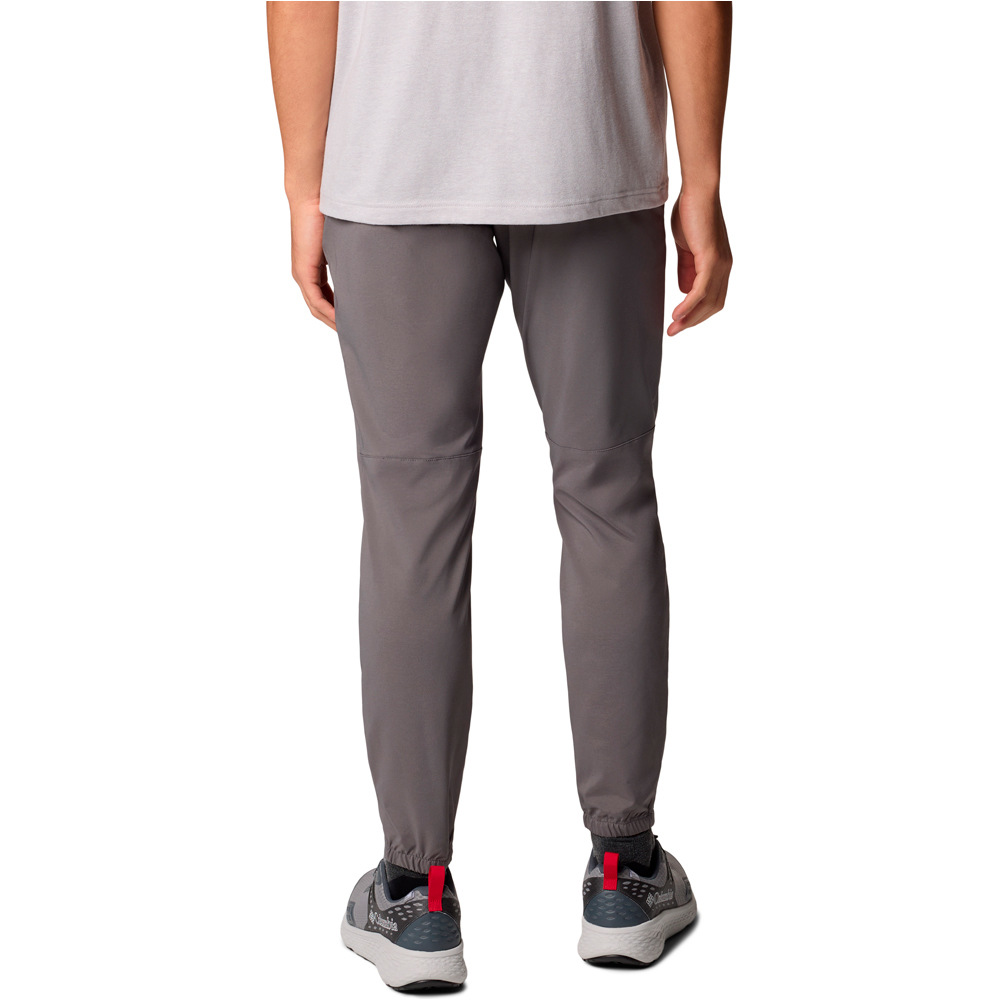 Columbia pantalón hombre Sage Peak Tapered Chino Pant vista trasera
