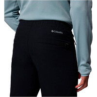 Columbia pantalón montaña hombre Essential Hike AY Pant vista detalle