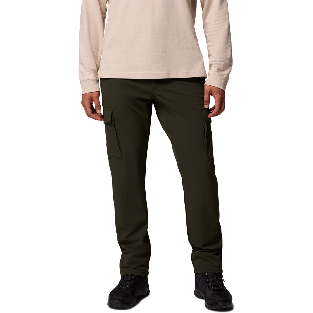 Columbia pantalón montaña hombre ROC  Tech Cargo Pant vista frontal