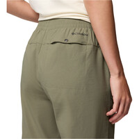 Columbia pantalón montaña mujer Cedar Crest Pant 04