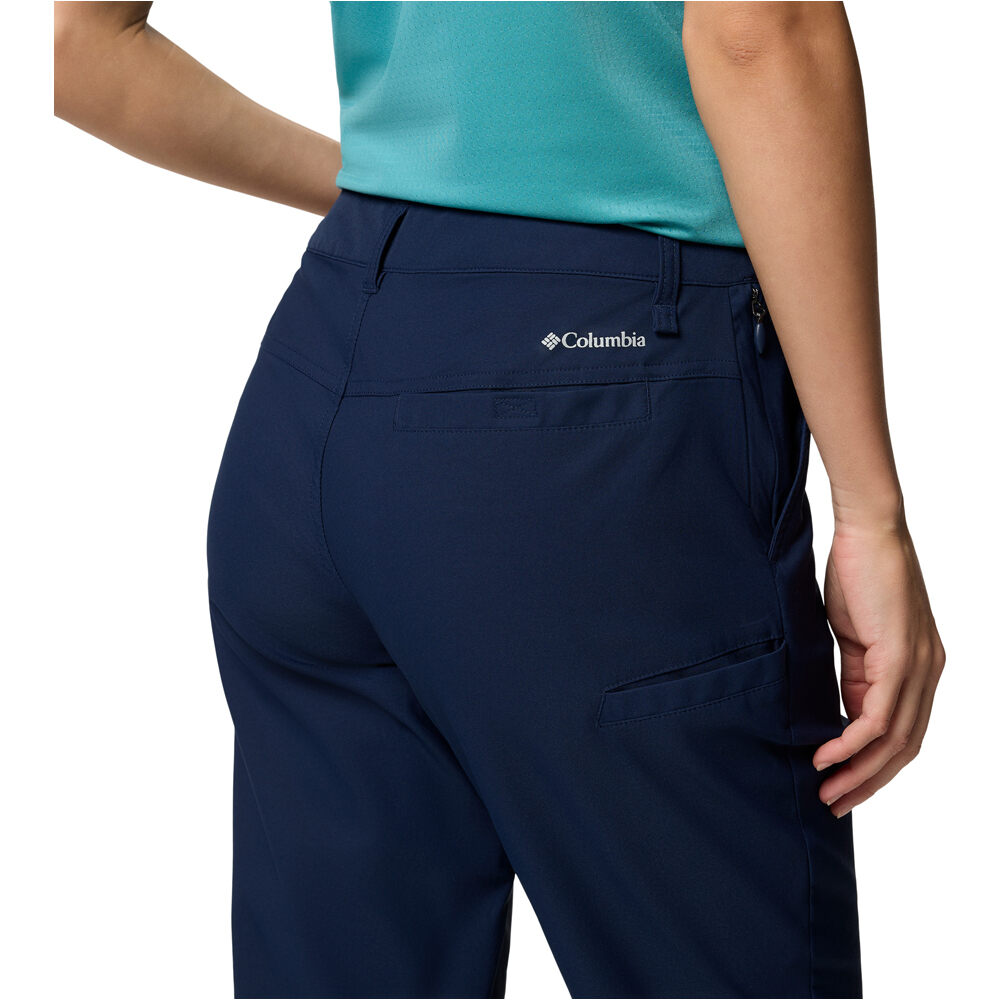 Columbia pantalón montaña mujer Leslie Falls Capri II 04
