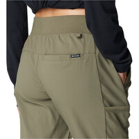 Columbia pantalón montaña mujer Leslie Falls Pull-On Pant 05