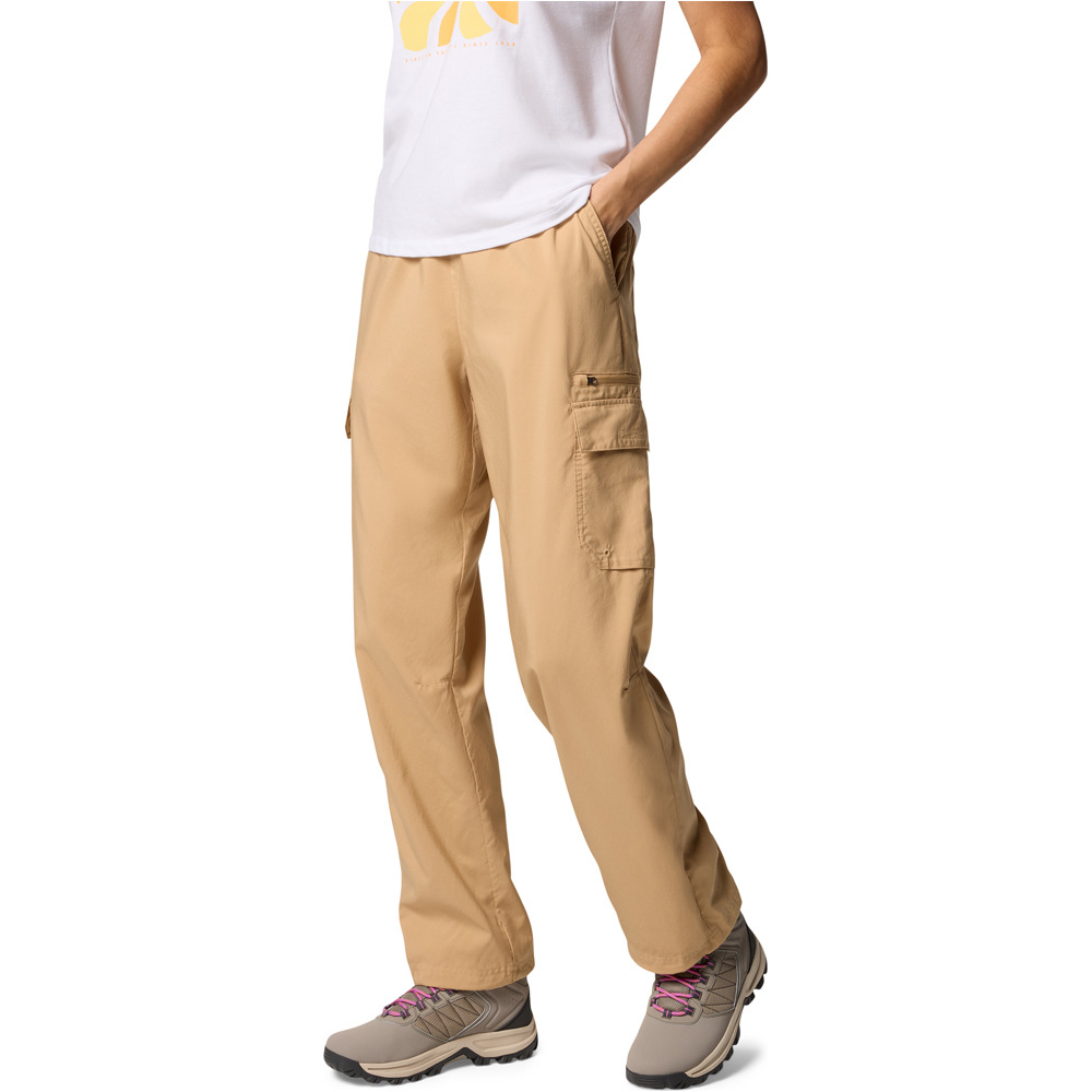 Columbia pantalón montaña mujer Skien Valley Cargo Pant vista detalle
