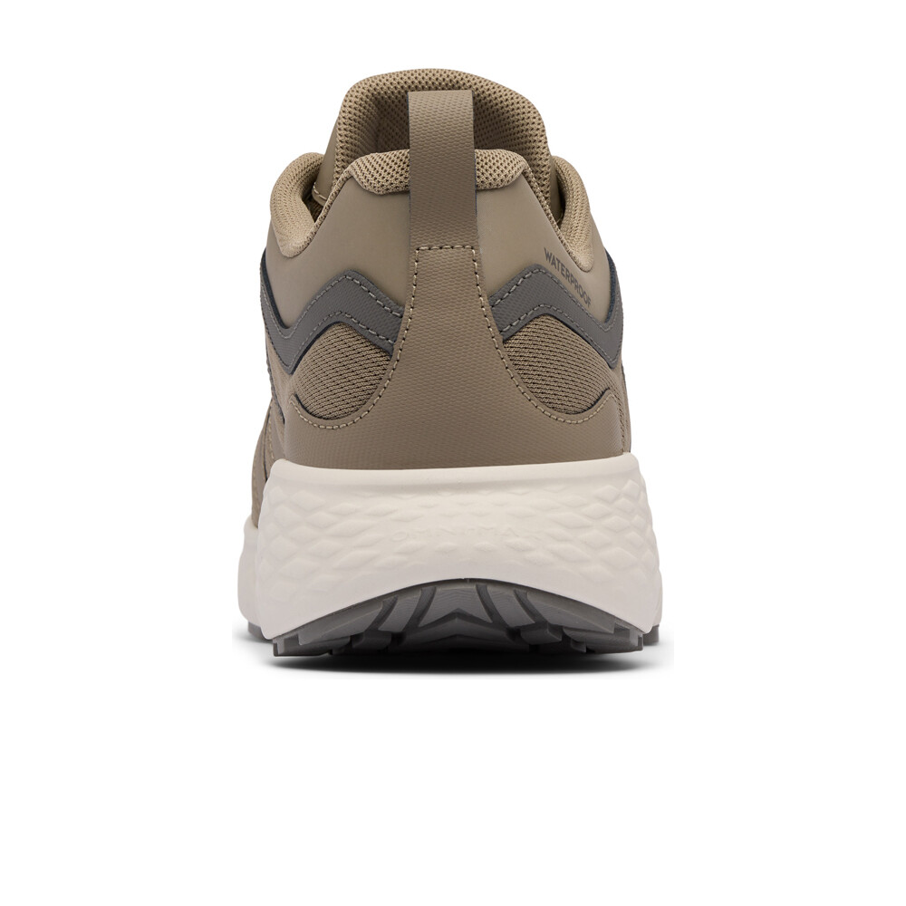 Columbia zapatilla trekking hombre PEAKFREAK ROAM WATERPROOF puntera