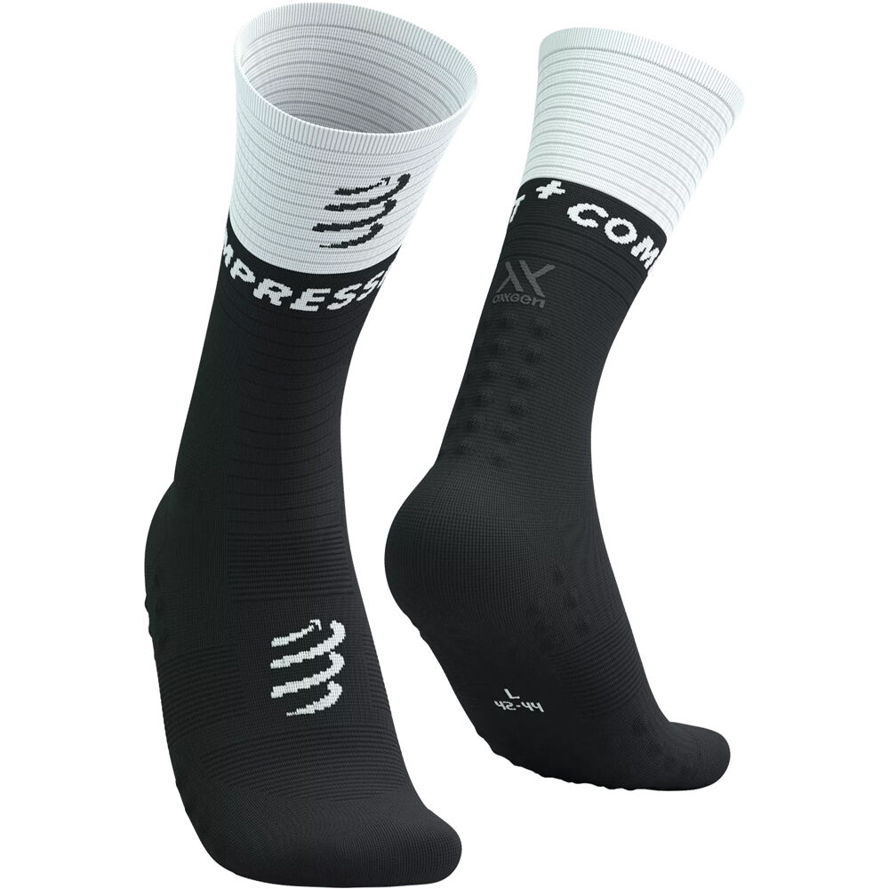 Compressport calcetines running Mid Compression Socks V2.0 vista frontal