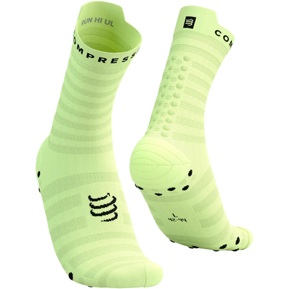 Compressport calcetines running SOCKS V4.0 ULTRALIGHT RUN HIGH vista frontal