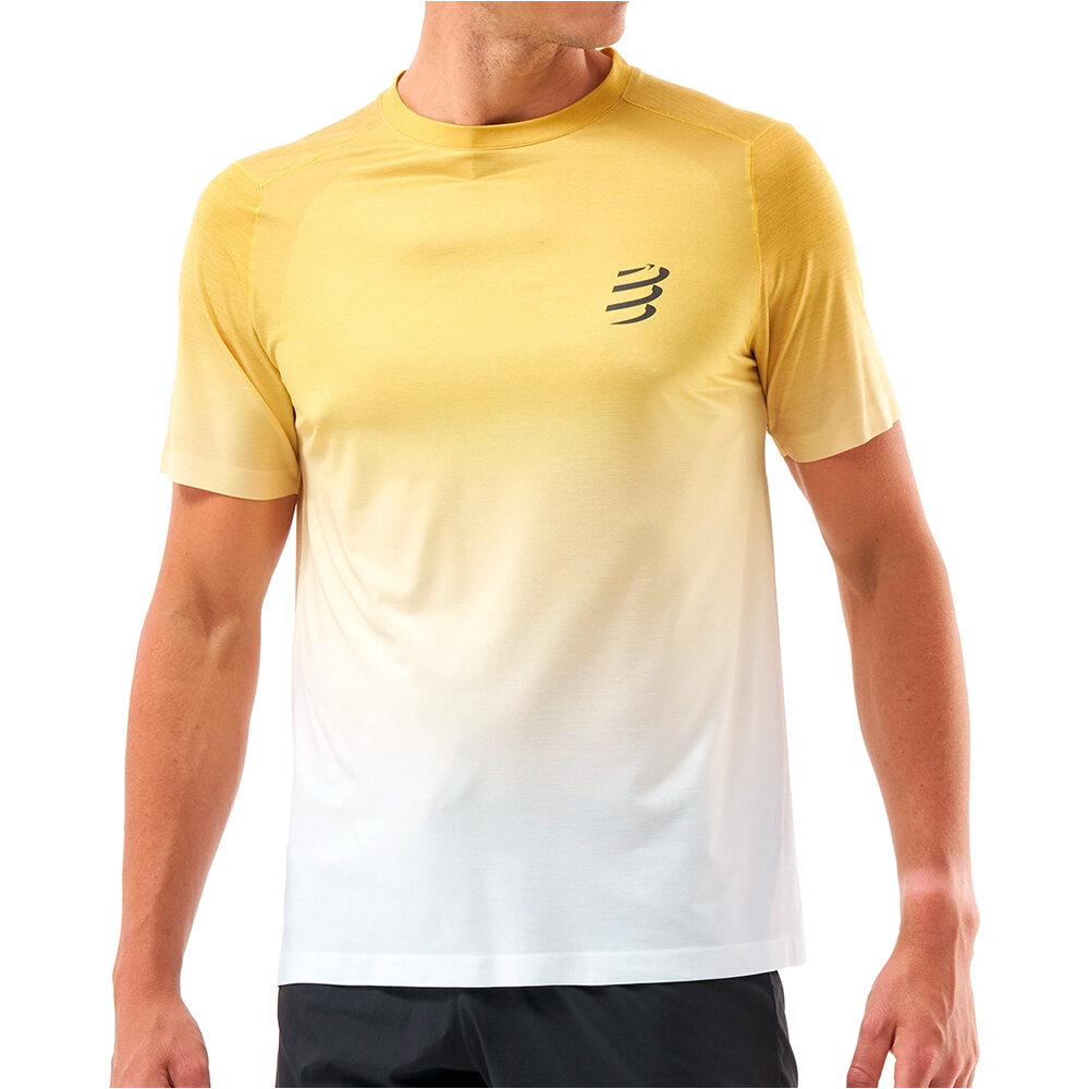 Compressport camisetas trail running manga corta hombre PERFORMANCE SS TSHIRT M vista frontal
