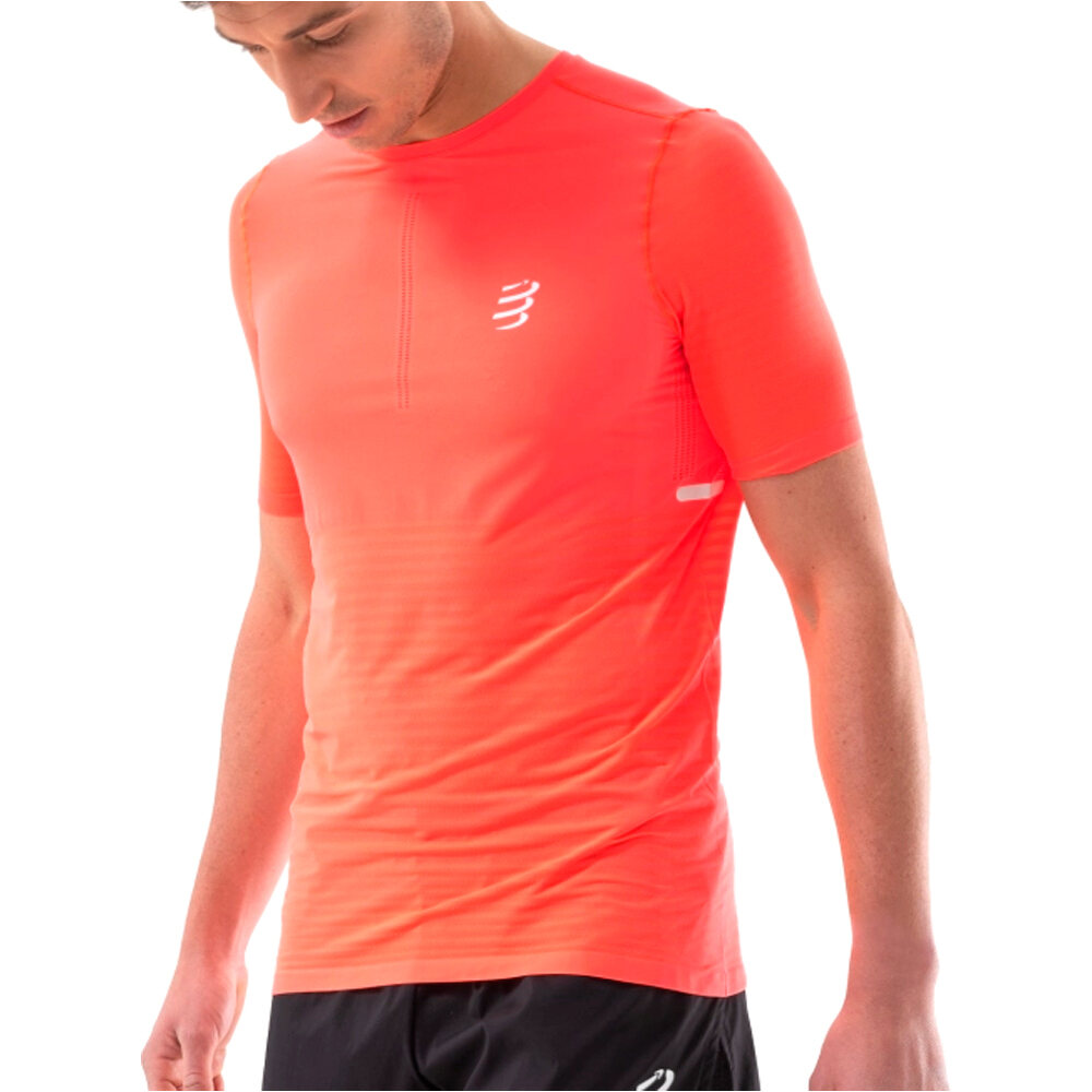 Compressport camisetas trail running manga corta hombre PRO RACING SS TSHIRT M vista frontal