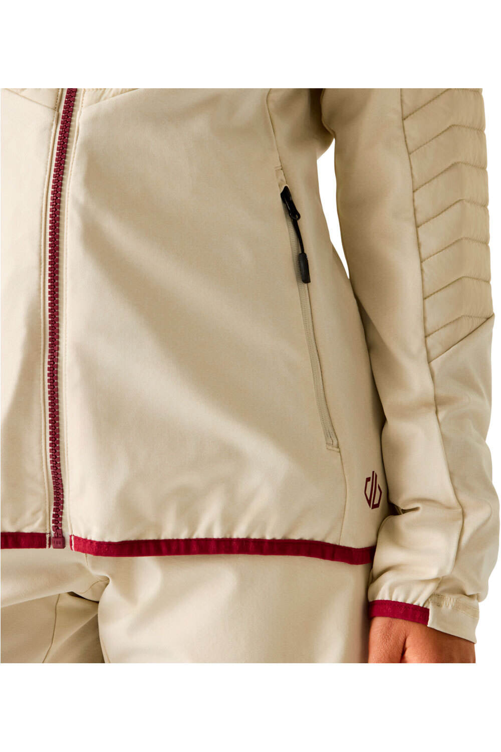 Dare2b chaqueta outdoor mujer WomensAirLtHy 03