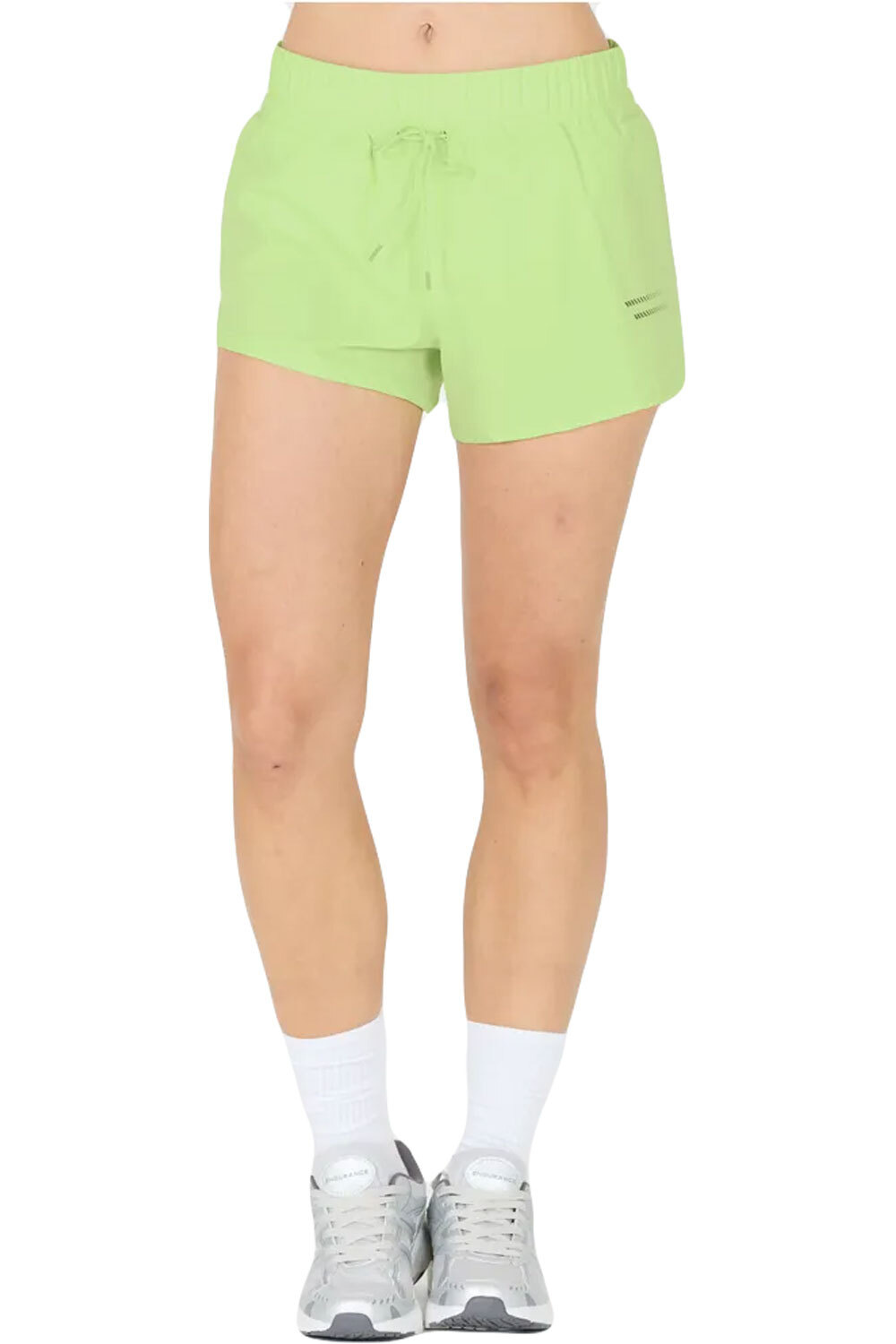 Endurance pantalón running mujer Tarja W Shorts vista frontal