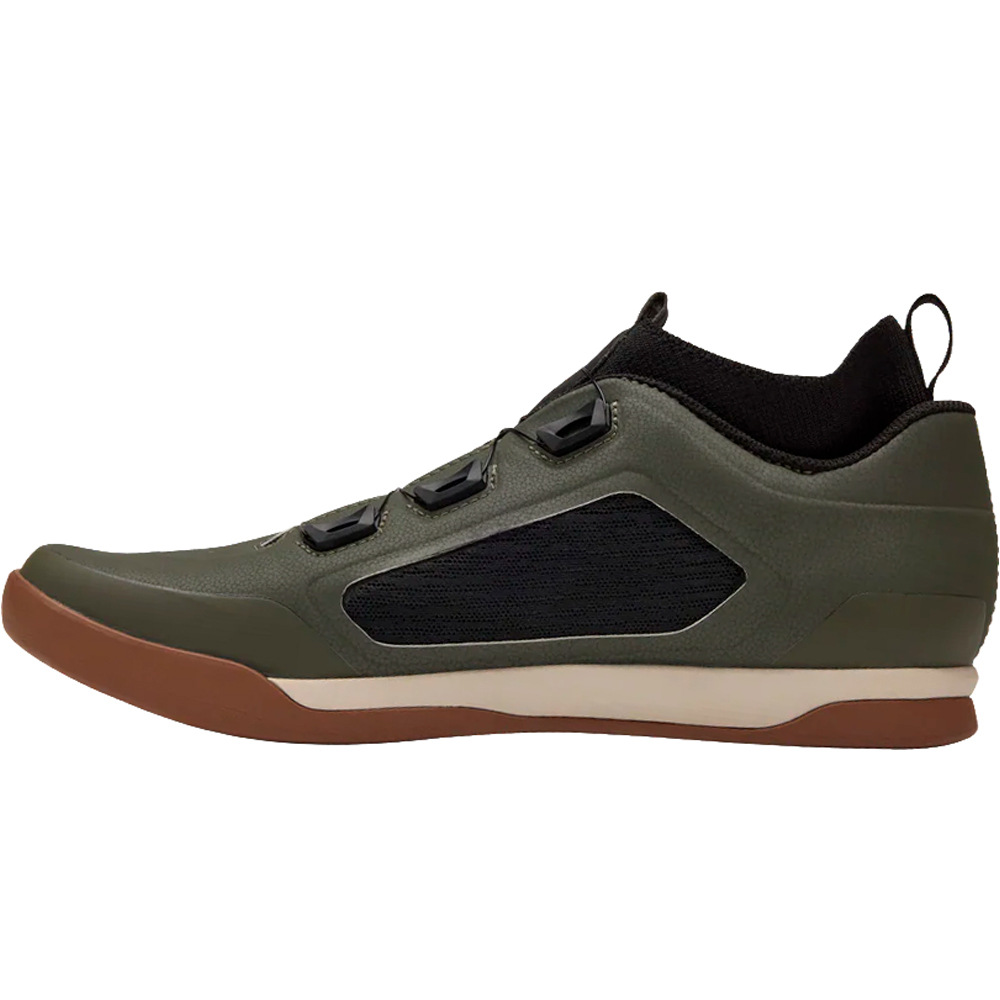 Giro zapatillas mtb CHAMBER TR DARK SAGE vista trasera