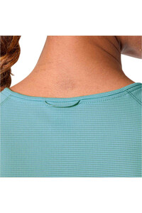 Helly Hansen camiseta montaña manga corta mujer W TRAIL SS T-SHIRT vista detalle