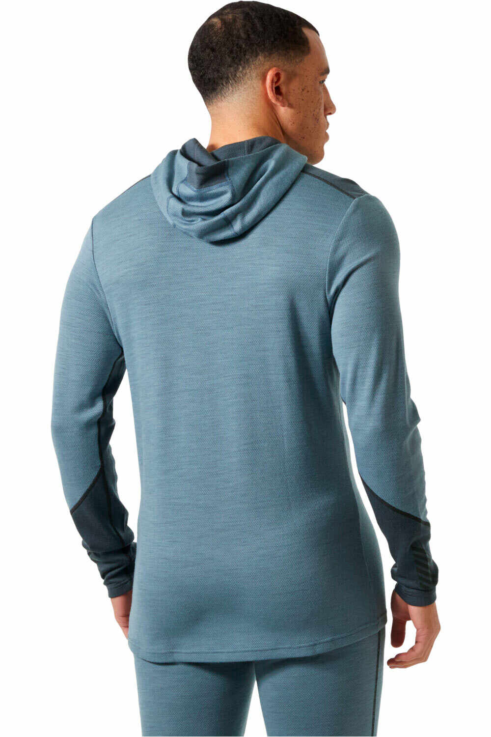 Helly Hansen camiseta térmica manga larga hombre LIFA MERINO MIDWEIGHT HOODIE vista trasera