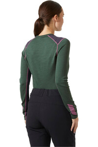 Helly Hansen camiseta térmica manga larga mujer W LIFA MERINO MIDWEIGHT CREW vista trasera