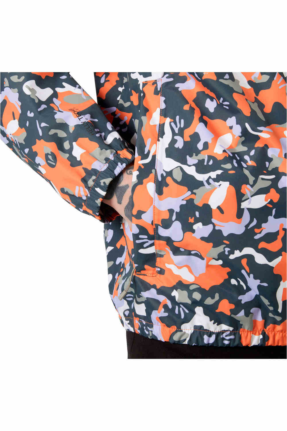 Helly Hansen chaqueta impermeable hombre CORE GRAPHIC RAIN JACKET vista trasera