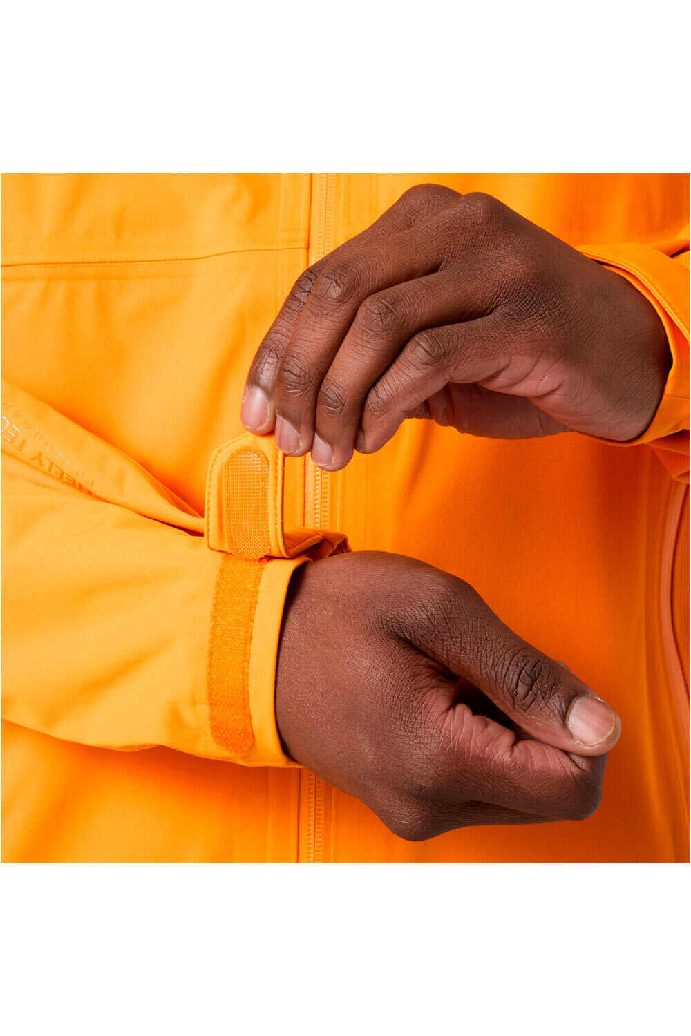 Helly Hansen chaqueta impermeable hombre MOMENTUM 3L STRETCH JACKET vista detalle