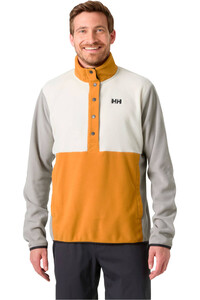 Helly Hansen forro polar hombre DAYBREAKER SNAP PULLOVER vista detalle