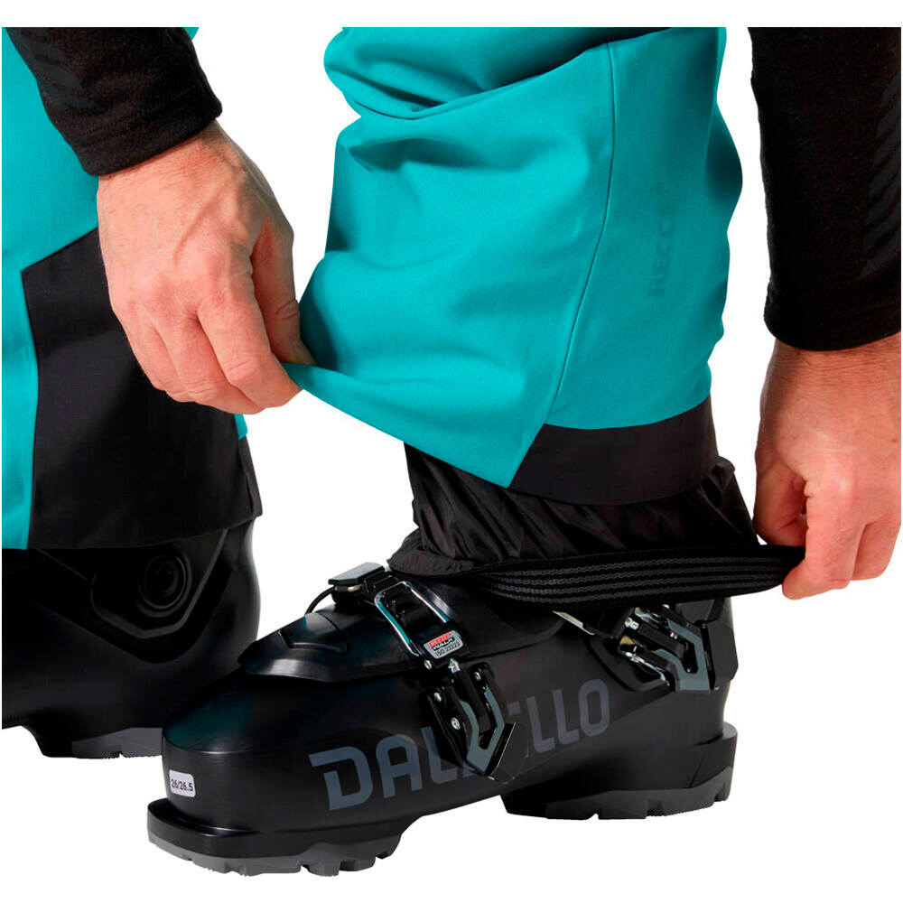 Helly Hansen pantalones esquí hombre SOGN BIB CARGO PANT vista detalle