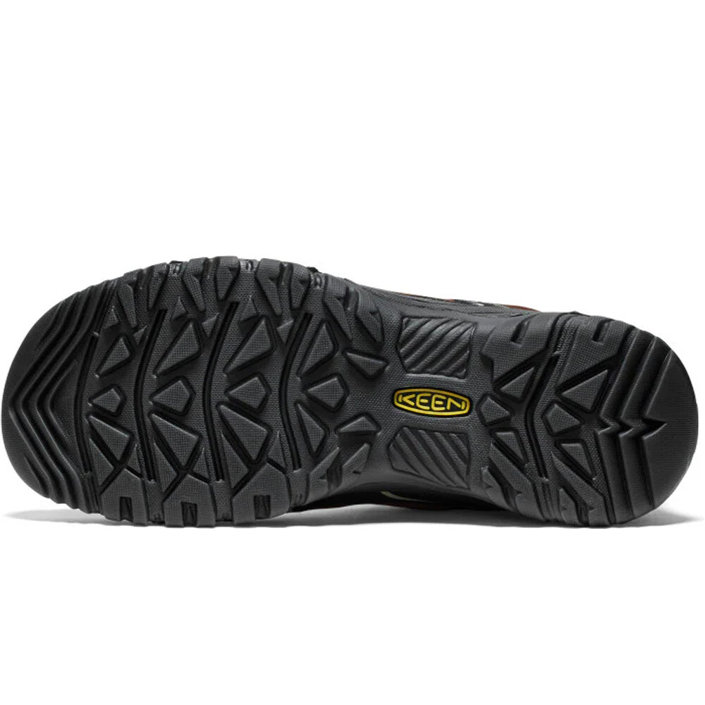Keen zapatilla trekking hombre TARGHEE IV WP M vista trasera