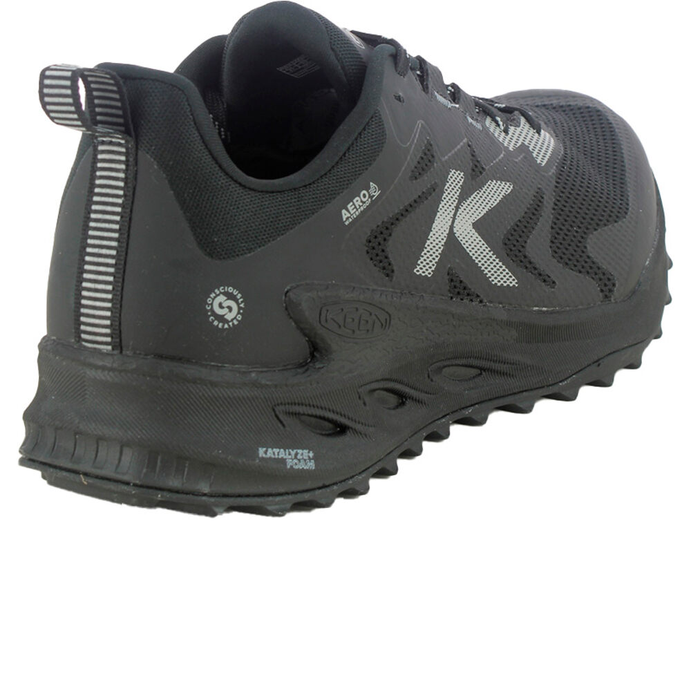 Keen zapatilla trekking hombre ZIONIC NXT WP vista trasera