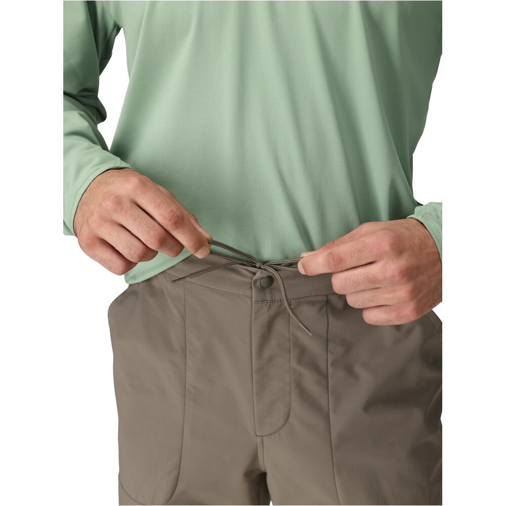 Marmot pantalón montaña hombre AirExchange SolarShield Pant vista detalle