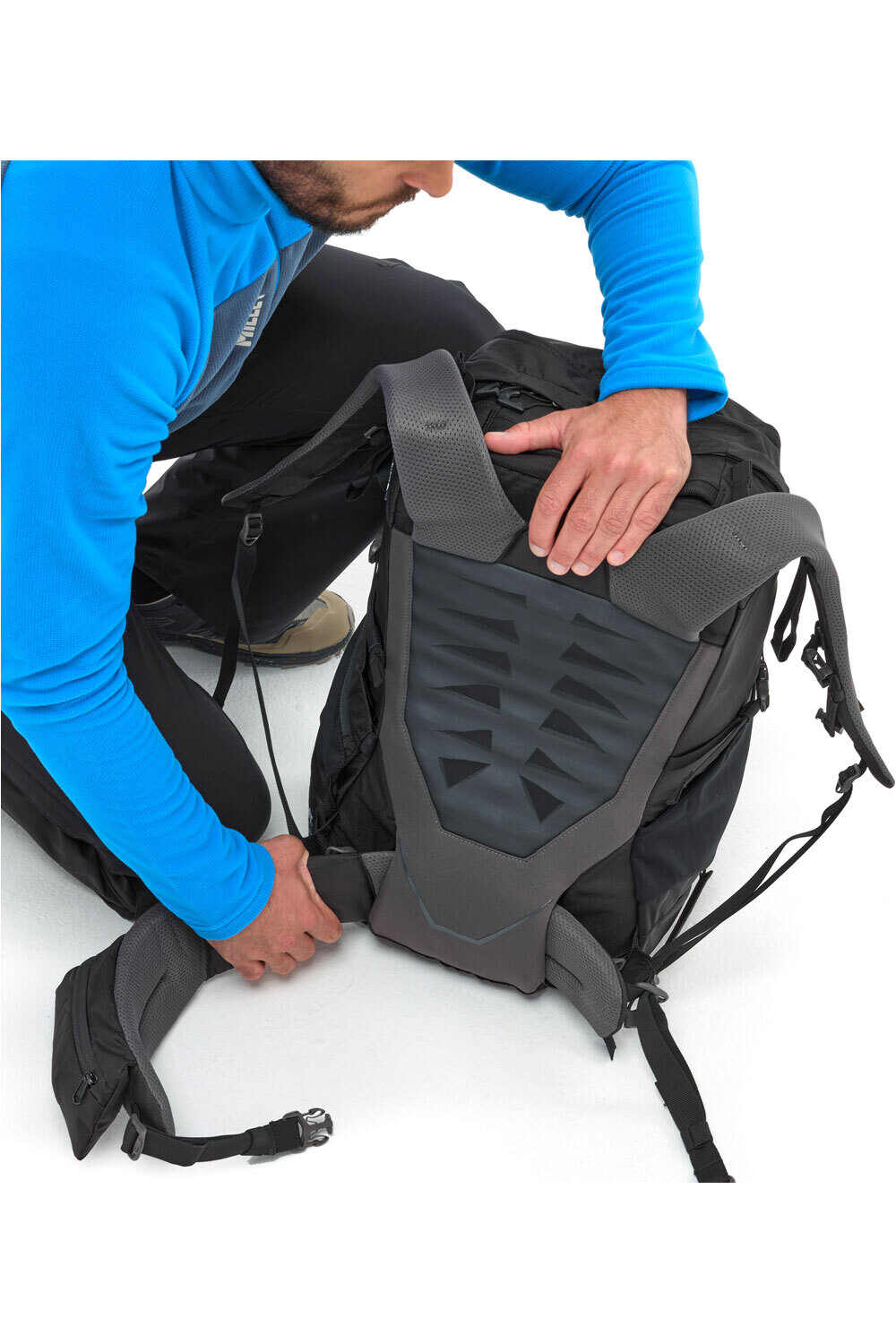 Millet mochila montaña HANANG 40 04