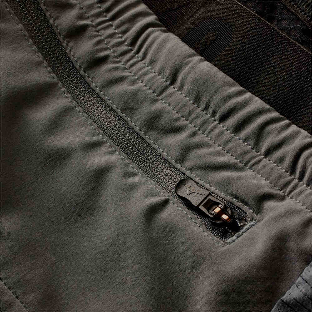 Mizuno pantaloneta técnica hombre Active Alpha 2in1 5.5 Inches Short 06