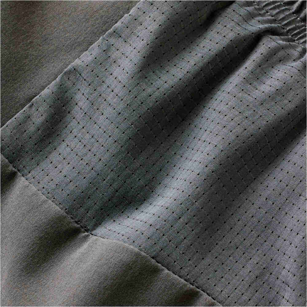 Mizuno pantaloneta técnica hombre Active Alpha 2in1 5.5 Inches Short 07