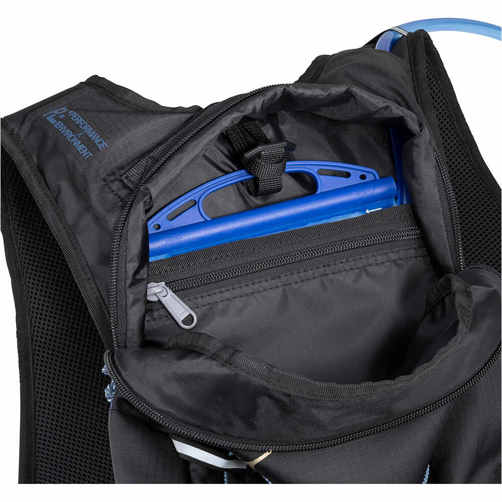 Mizuno varios running Backpack 11L CR 03