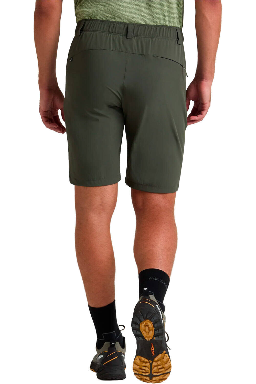 Montura pantalón corto montaña hombre WALK BERMUDA vista trasera
