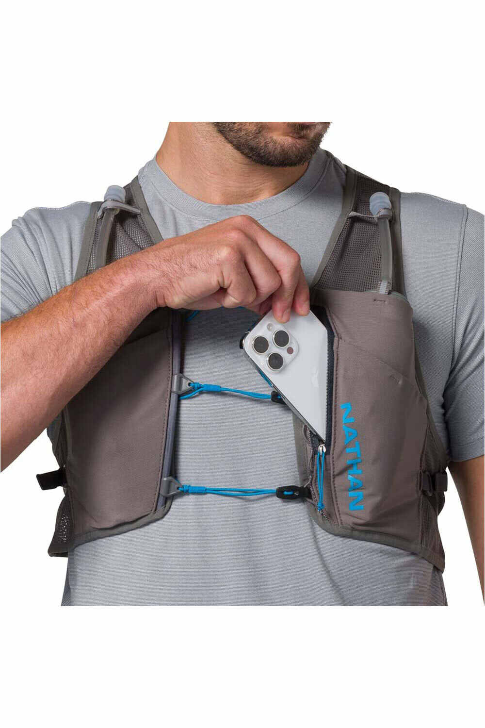 Nathan varios running Pinnacle Breeze 4L 02