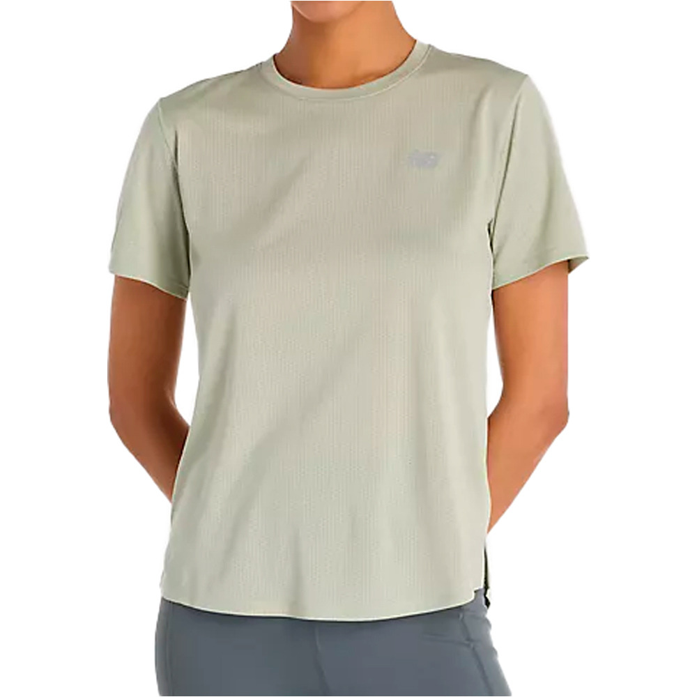 New Balance camiseta entrenamiento manga corta mujer Athletics T-Shirt vista frontal